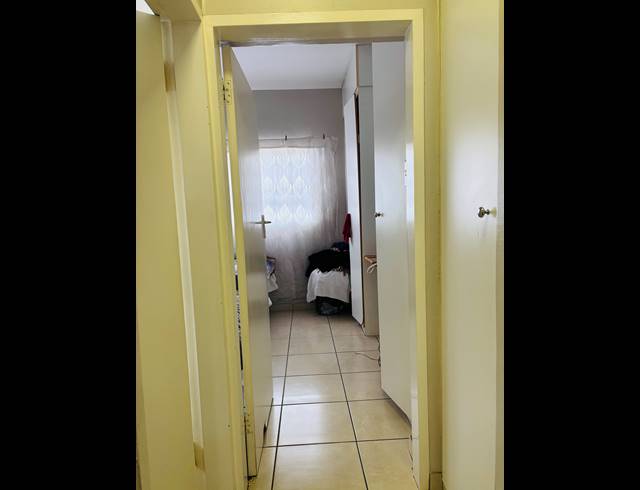 2 BEDROOM APARTMENT FOR SALE IN WATERKLOOF GLEN